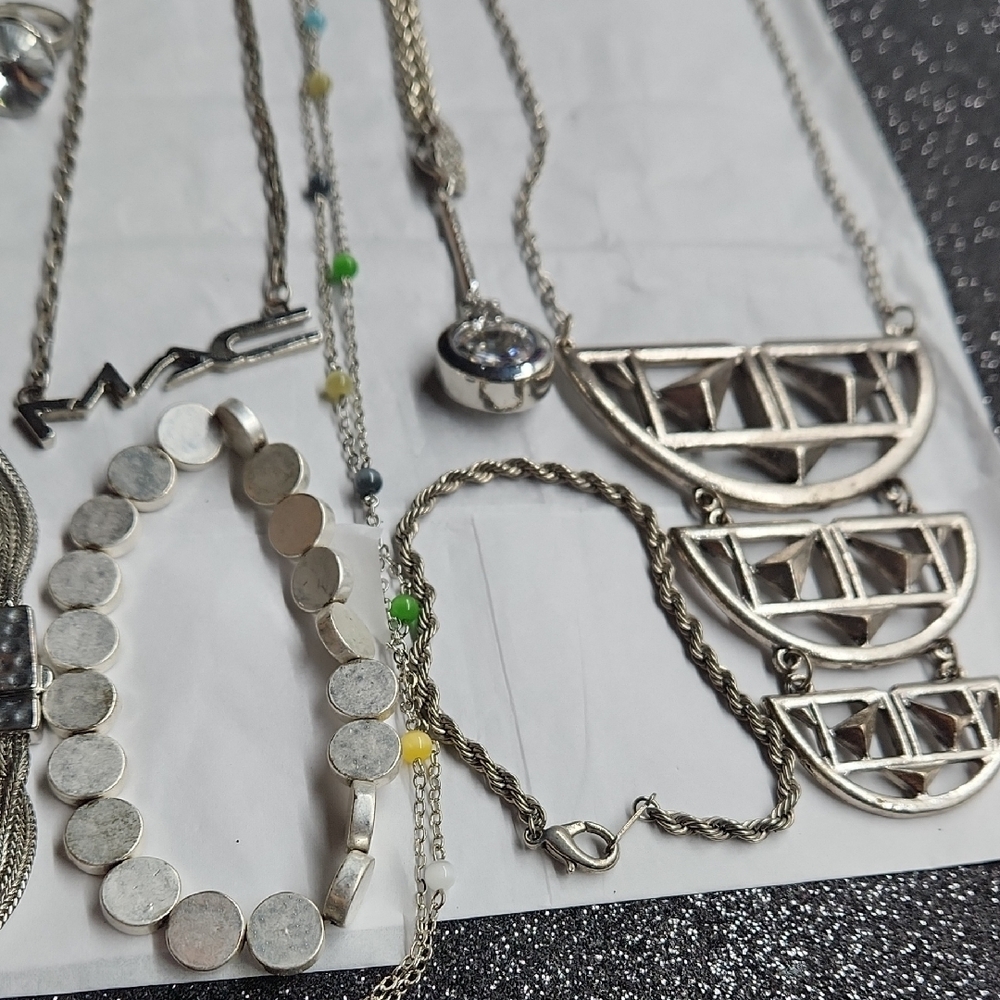 Silver-tone Themed Bundle - Picture 5 of 14